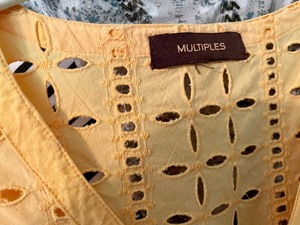 lot 299 image: Lot of 9 Fun Shirts