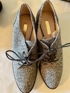 lot 302 image: 4 Pairs of Great Shoes