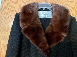 lot 321 image: Beautiful Bramson Coat