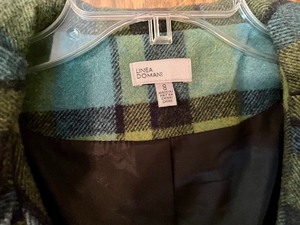 lot 324 image: 6 Womens Jackets