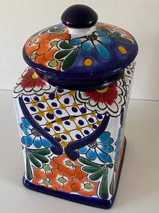 lot 19 image: Bright and Vibrant Mexican Pottery Covered Jar