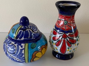 lot 65 image: Mexican Pottery Vase & Covered Jar