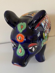 lot 71 image: Mexico Pottery Pig Figurine