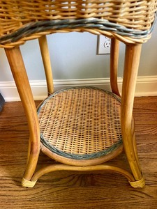 lot 44 image: Small Wicker Accent Table