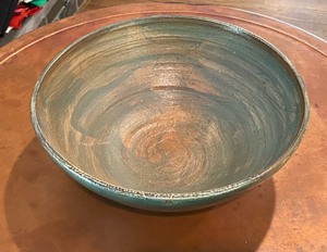 lot 11 image: M. Aloff Signed Pottery Bowl
