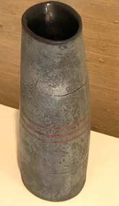 lot 31 image: Mary Barringer Pottery Vase