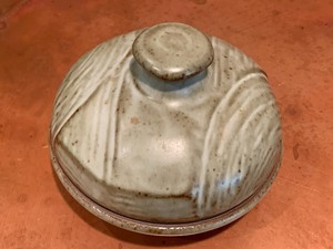 lot 90 image: Lidded Pottery VesselJar by Steven Rolf