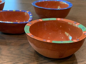 lot 92 image: Kathy Adamek Pottery Items