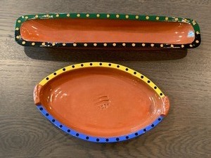 lot 93 image: Kathy Adamek Pottery- Two Dishes
