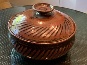 lot 99 image: Pottery Items Covered Container and Small Bowl