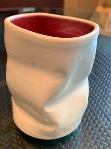 lot 115 image: Decorative Pottery Vase w Rumpled Bag Look