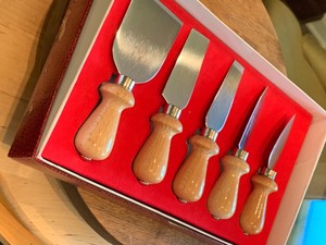 lot 133 image: Three Wooden Lazy Susans and Williams and Sonoma Cheese Knives.