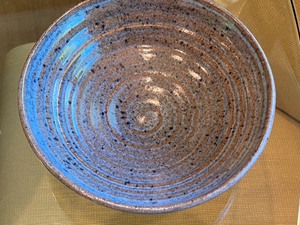 lot 140 image: Five Pottery Bowls