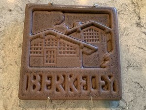 lot 148 image: Berkeley Decorative Tile