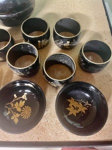 lot 275 image: Asian Style Grouping