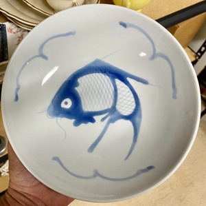 lot 280 image: Blue and White Dishware