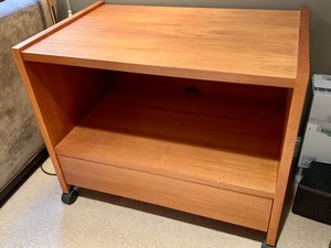 lot 251 image: Media Cart