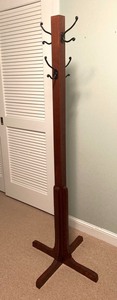lot 314 image: Tall Wooden CoatHat Rack