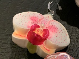 lot 342 image: Floral Themed Christmas Ornaments