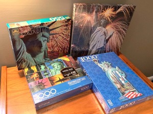 lot 265 image: Four Statue of Liberty Themed Puzzles (NEW)