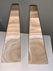 lot 356 image: Pair of Marble Bookends