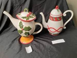 (2) Vintage Holiday Teapots See Ph...