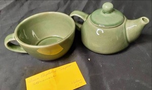 Vintage Single Teapot With Cup Incl...
