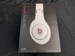 Beats By Dre Headphones Never Used ...