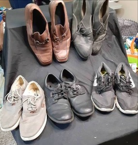 Lot of Mens Shoes (Size 12)...
