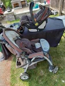 Chicco Stroller & Car Seat Combo Se...