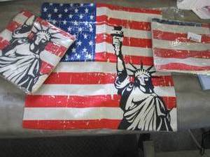 lot 14 image: 3- 18 inch Patriotic Pillow Covers...