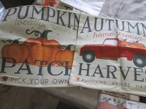 lot 20 image: 4 Sets of 2 Autumn Pillow Covers...