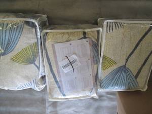 lot 58 image: 3 - 3 Cushion Sofa Covers...