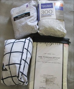 lot 62 image: 4 Sets of 2 Pillow Cases...