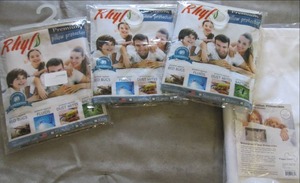 lot 68 image: 4 - 2 pc Premium Pillow Protectors...