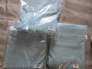 lot 119 image: 3 Pair 52x84 inch Privacy Curtains...