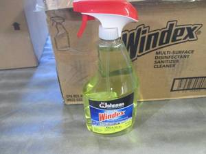 lot 127 image: 1132 oz Spray Bottles Windex Multi...