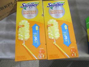lot 150 image: 2 Swiffer Dusting Kits...