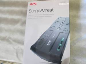 lot 154 image: APC Surge Protector with USB Ports,...