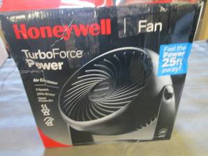 lot 155 image: Honeywell TurboForce Power Retail $...