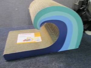 lot 251 image: Cat Wave Scratcher...