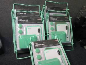 lot 254 image: 5 - 7pc Locker Kits...