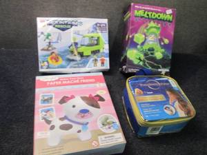 lot 312 image: 3 Toys & Curler set...