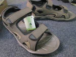 lot 361 image: Island Surf Yarmouth Mens Size 13 ...