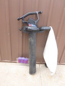 Toro 110 volt yard vac. Tested & works. As shown.