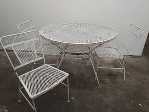 Patio set