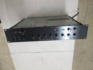 TOA 900 series 2 amplifier A-912MK2...