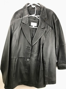 lot 36 image: Womens Jacket 2-Pack - TANNERY WEST  WORTHINGTON - Large