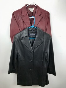 lot 54 image: Womens Jacket 2-Pack - BAGATELLE  DOCKERS - Small