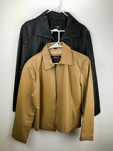 lot 64 image: Womens Jacket 2-Pack - EAST 5TH  BEVERLY HILLS LEATHER CLUB - XL  L BROKEN ZIPPERS